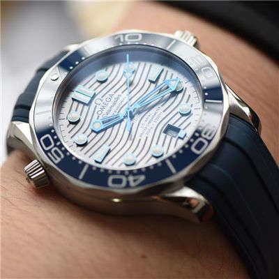 【VS一比一顶级复刻手表】欧米茄海马系列210.32.42.20.06.001腕表